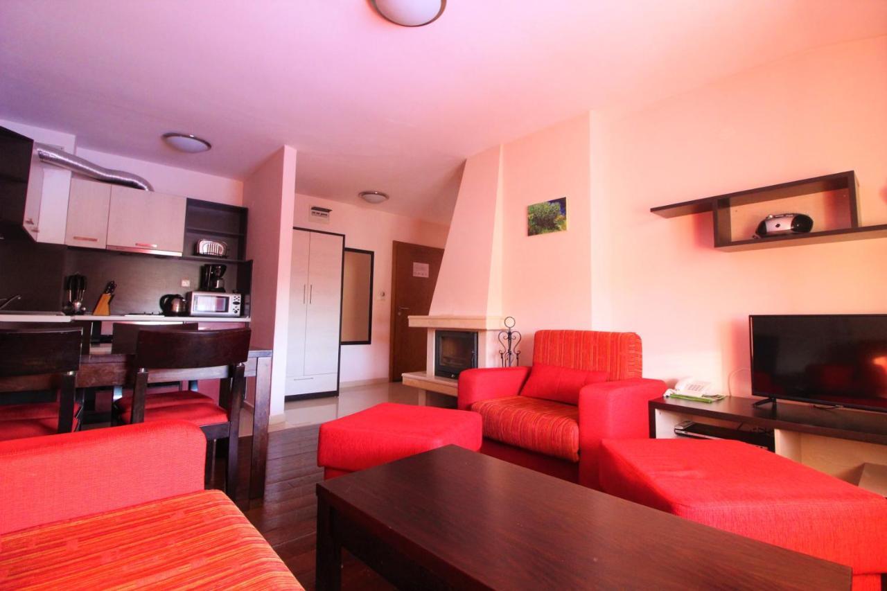 Mountview Lodge Apartments Банско Экстерьер фото