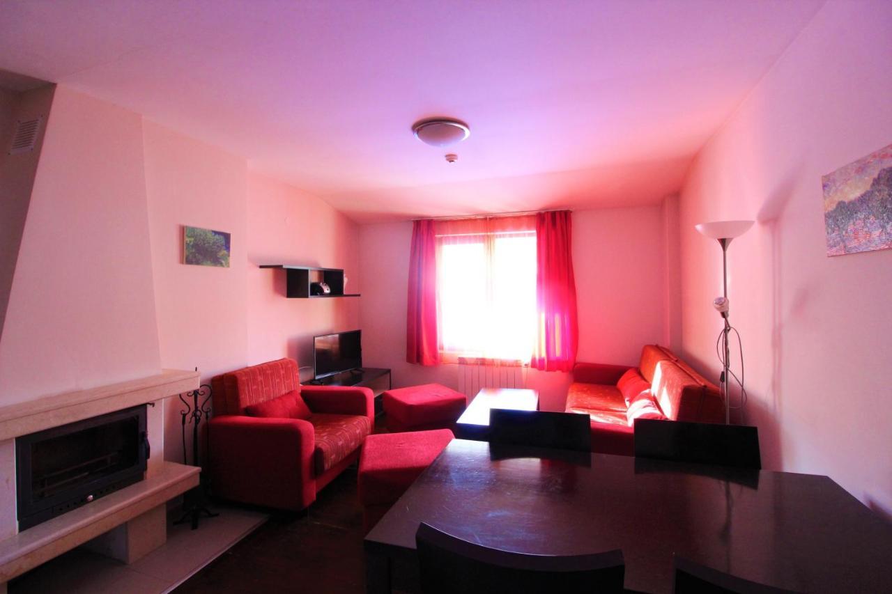 Mountview Lodge Apartments Банско Экстерьер фото